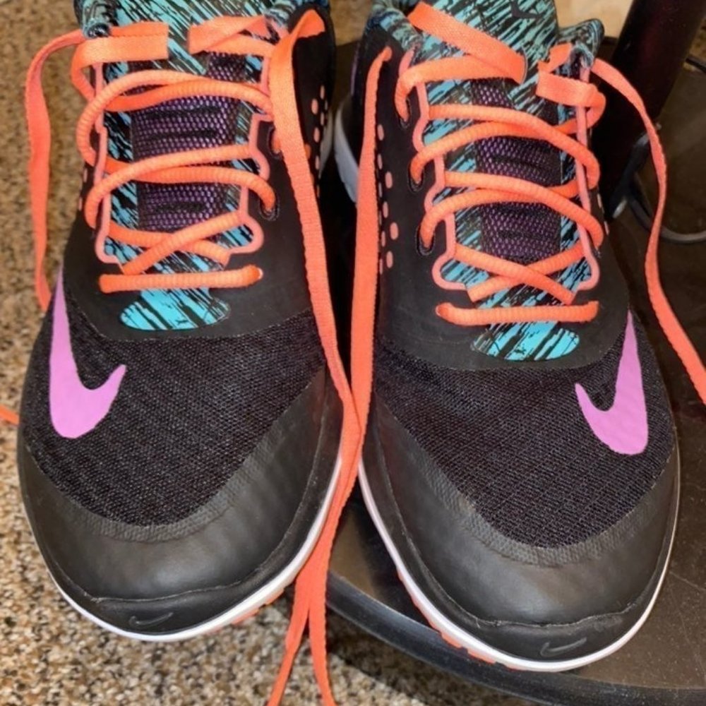 Nike Sneakers size 6